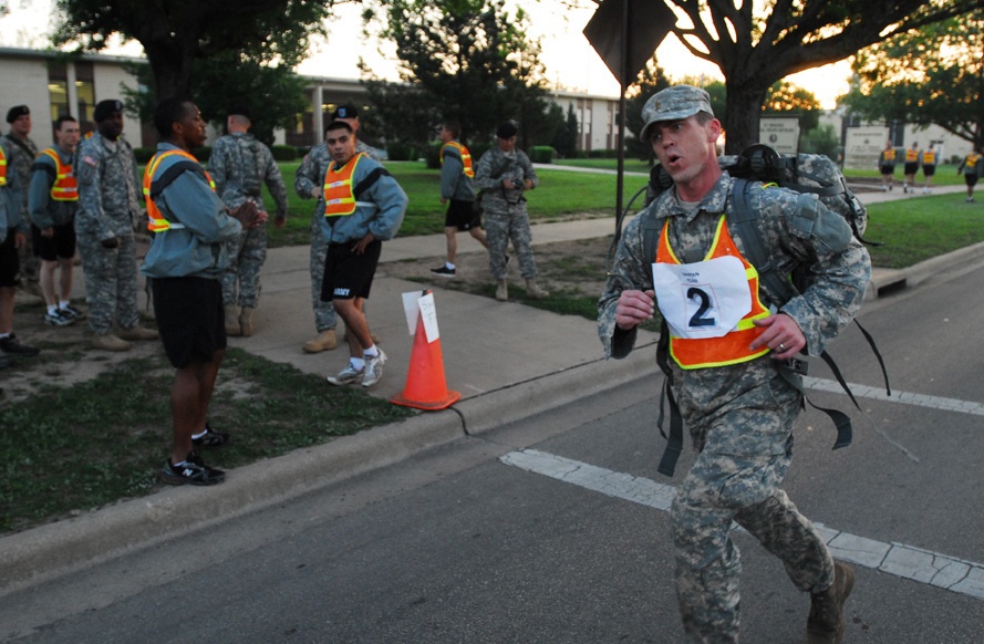 'Spartan' Soldiers flex their muscles