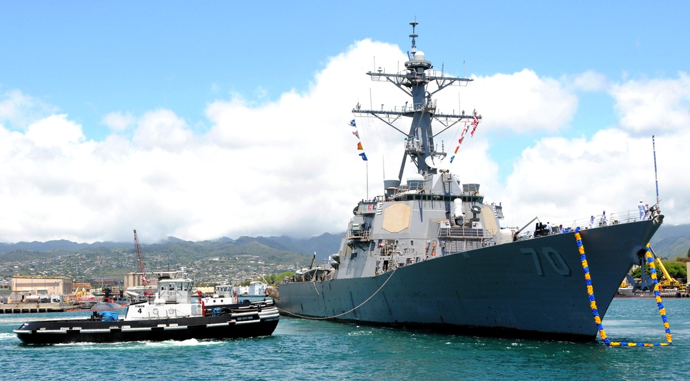 USS Hopper in Pearl Harbor