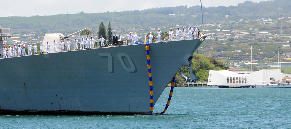 USS Hopper in Pearl Harbor