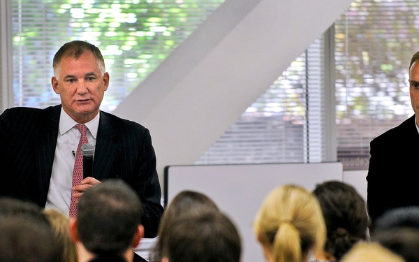 Lynn Discusses Social Media at Facebook Headquarters