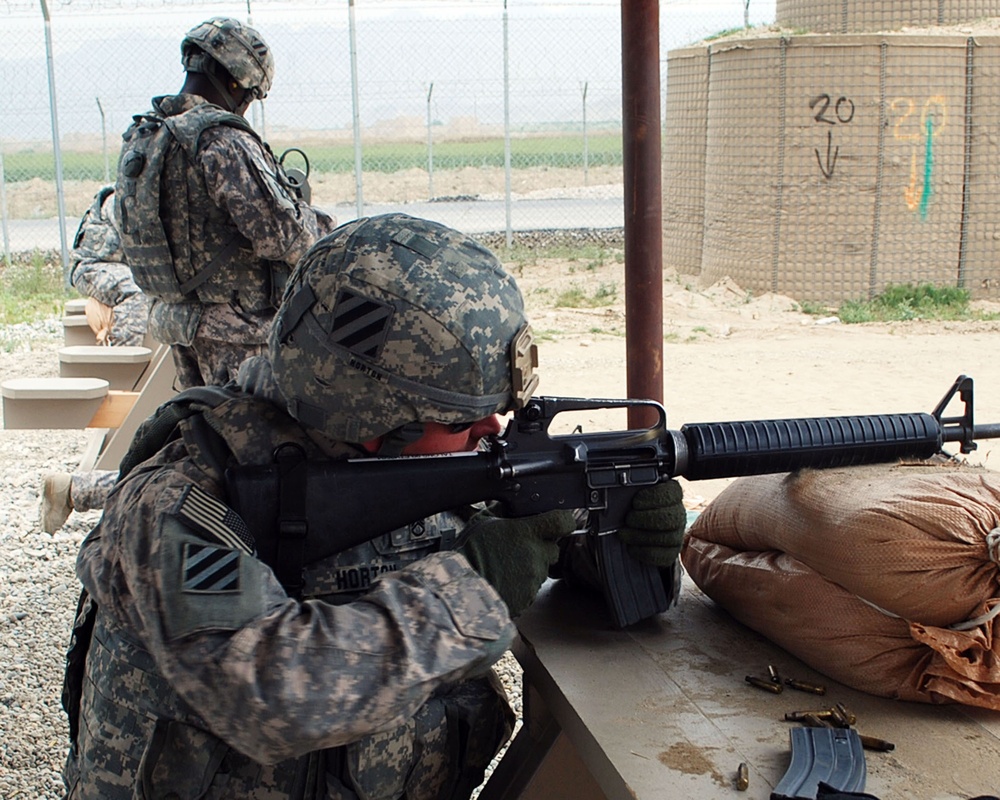 Deployment Training: Soldiers Maintain Proficiency in the Midst of Deployment