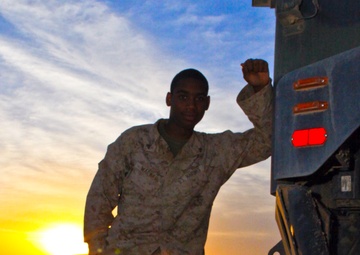 MWSS-274 Marine survives near fatal accident, deploys with his unit