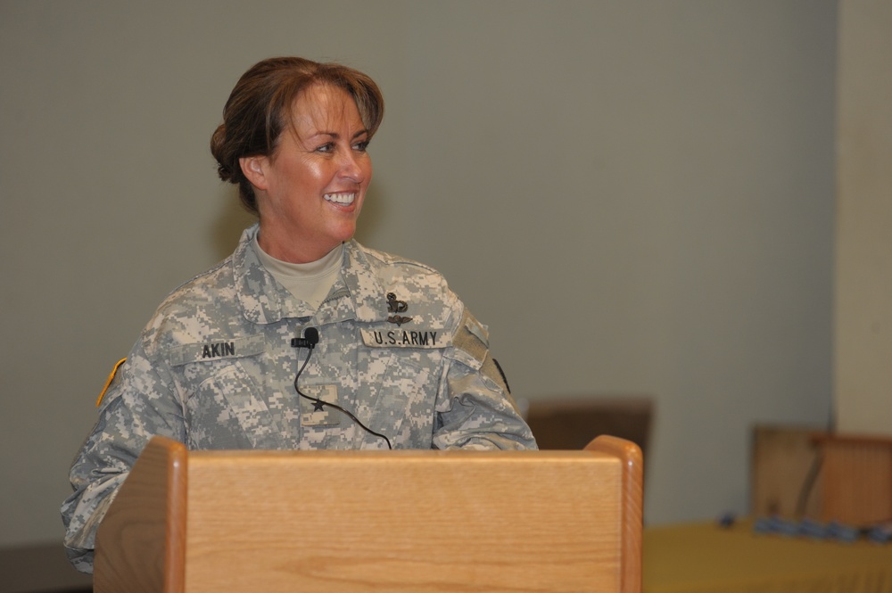 Sustainers Recognized for Haiti Service