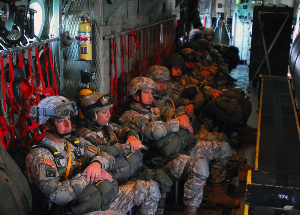 SOCSOUTH troopers go Airborne during operation