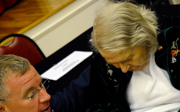WASP Pilot Receives Congressional Gold Medal