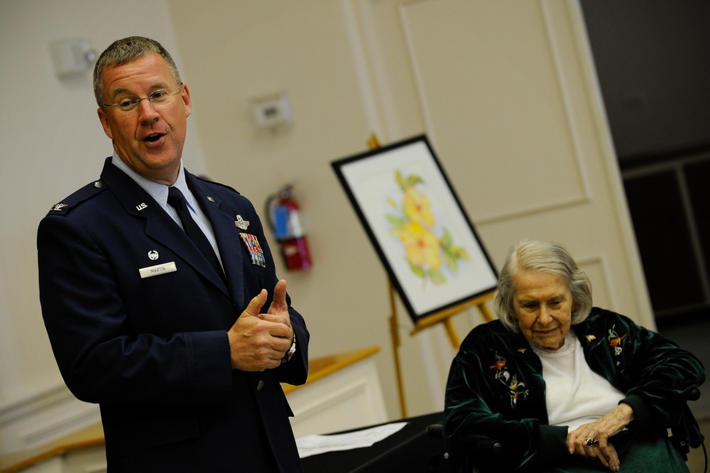 WASP Pilot Receives Congressional Gold Medal