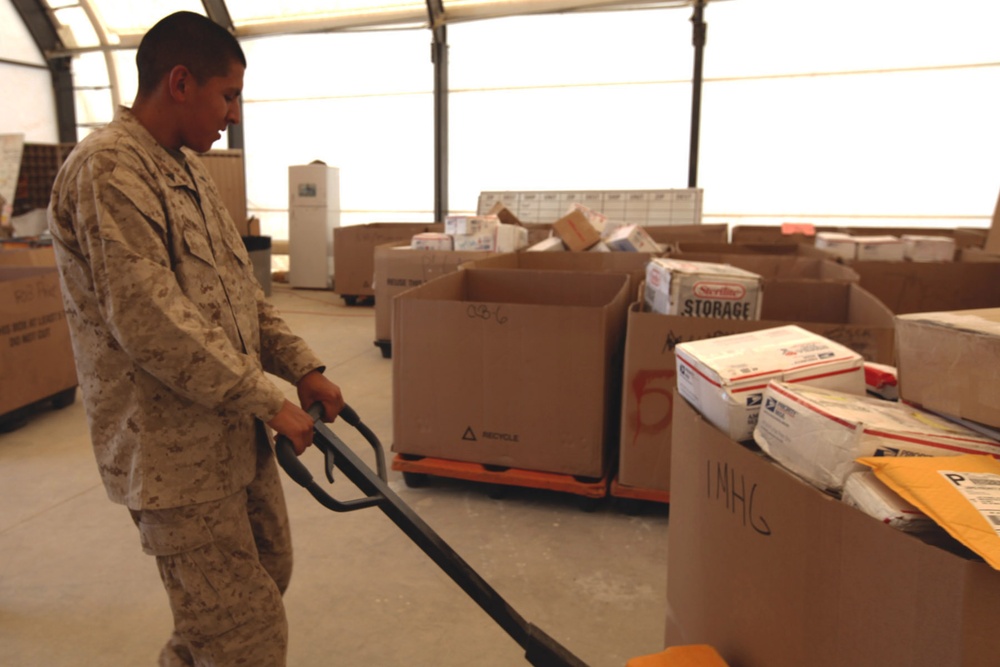 Care packages to Afghanistan boosts deployed troops morale