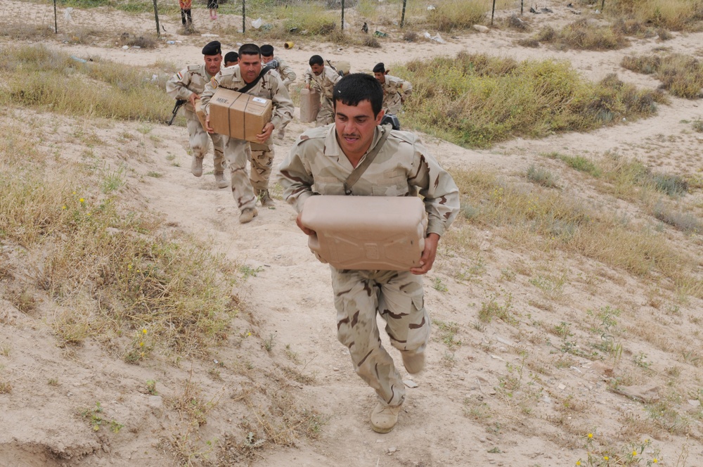 6-1 CAV Facilitates IA Best Squad Competition