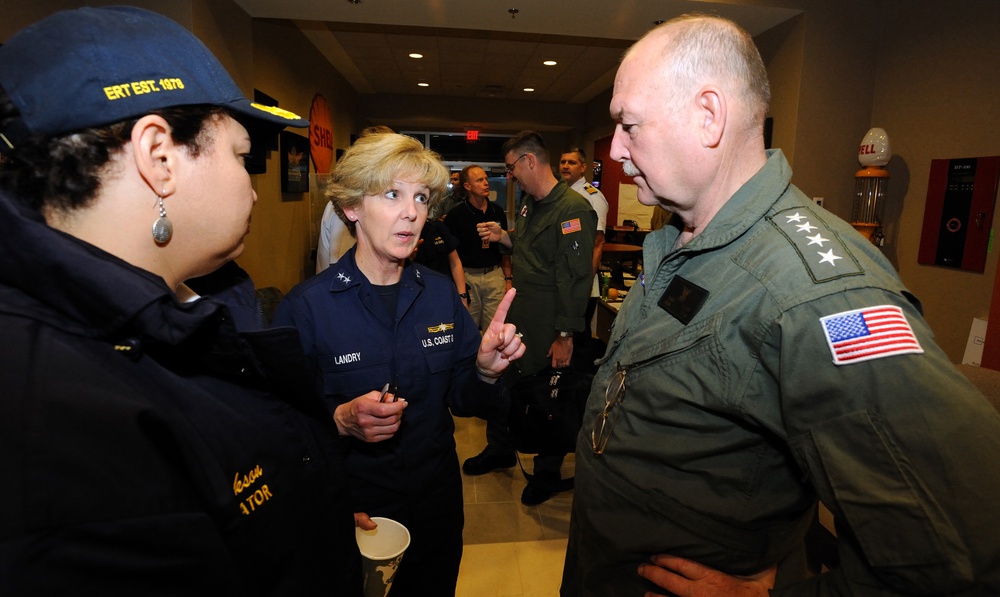 U.S. Coast Guard Commandant Adm. Thad Allen Meets With Unified Command