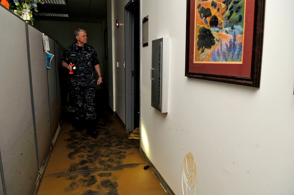 Top naval officer visits Tennessee