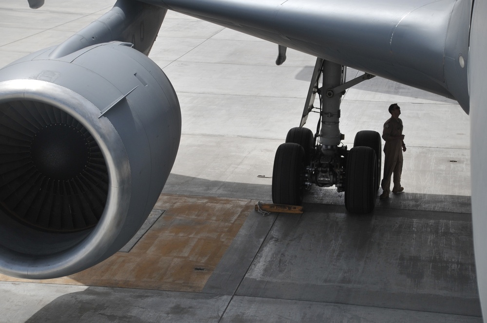 Joint Base MDL Captain, Annapolis Native, Pilots KC-10s on Deployed Combat Air Refueling Missions in U.S. Central Command Area of Responsibility