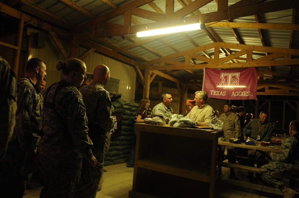 Texas A&amp;M Coach Visits Troops in Iraq