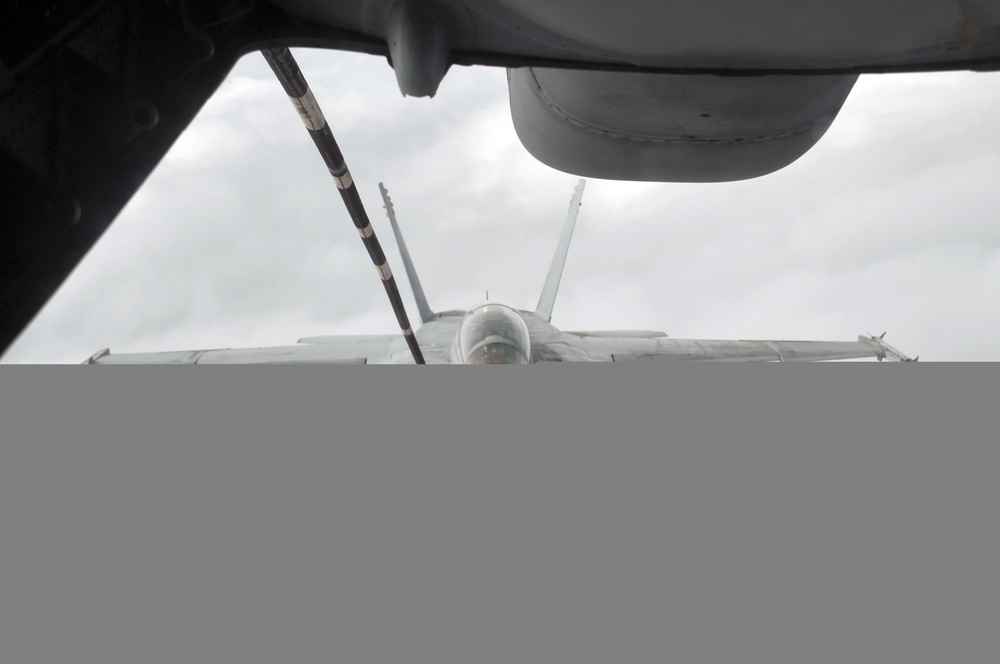 Deployed KC-10 Extenders, Airmen Maintain Combat Operations in Southwest Asia
