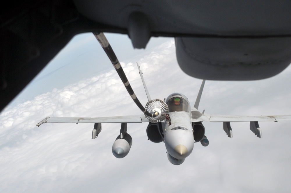 Deployed KC-10 Extenders, Airmen Maintain Combat Operations in Southwest Asia