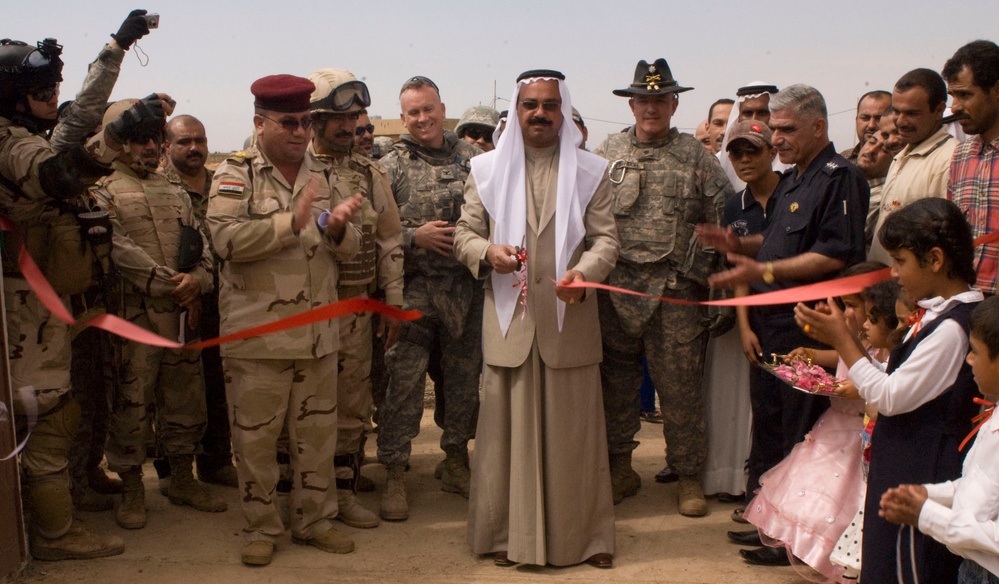 School opens, promise for peace in Rashaad