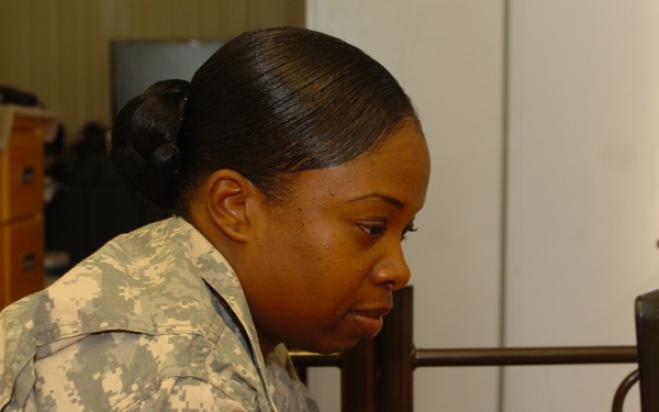 Soldiers get education while deployed