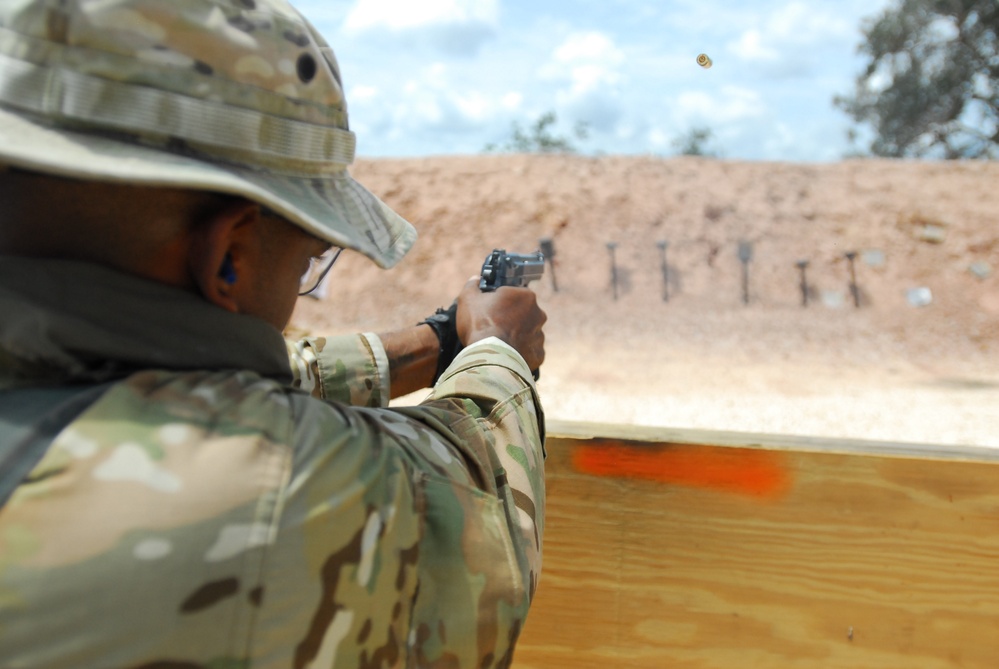 U.S. Army's Elite Train Belizean Forces in Effort to Build Partnership, Military Capacity to Deter Trafficking