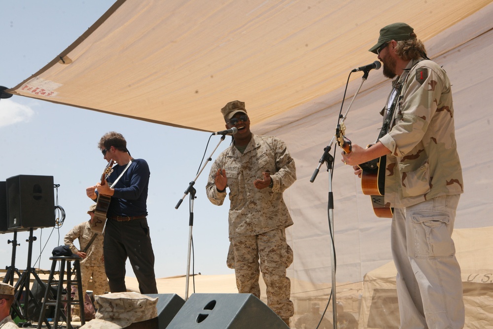 Toby Keith performs for Marines in Afghanistan