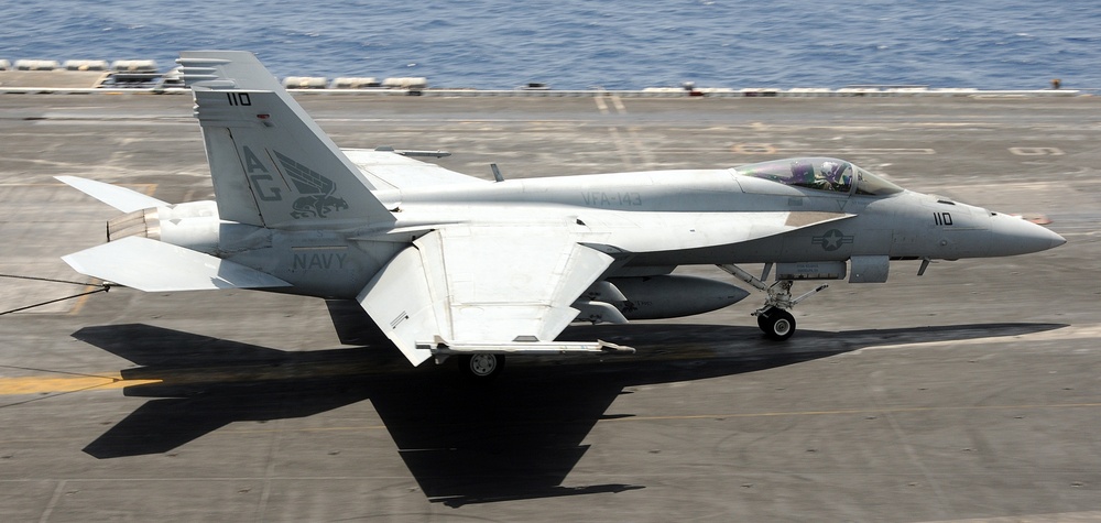 Super Hornet lands on USS Dwight D. Eisenhower
