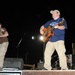 Darryl Worley supports troops