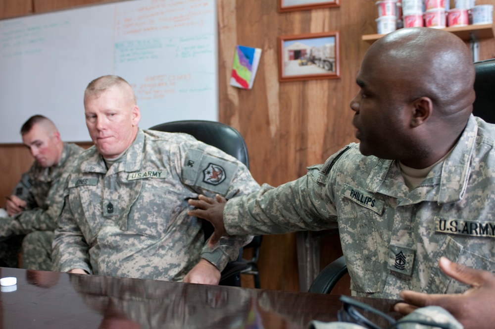 CSM Coleman, USF-I DCG-O Senior Enlisted Advisor, Visits Camp Taji