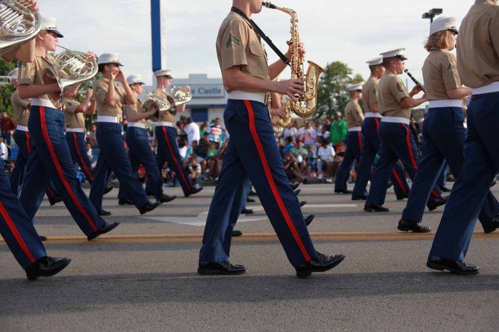 Run for the Roses:  2nd MAW Band Visits Louisville, Ky., Supports Kentucky Derby Events