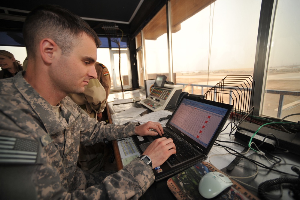 Iraqi airmen one day closer to controlling Taji Tower