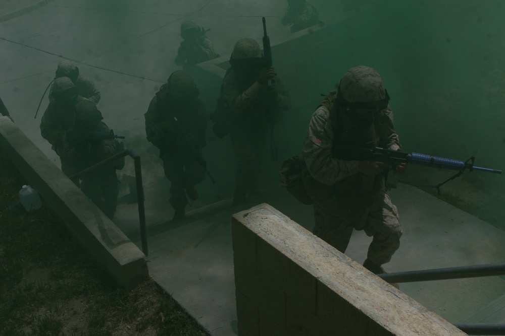 7th ESB Marines train for urban warfare