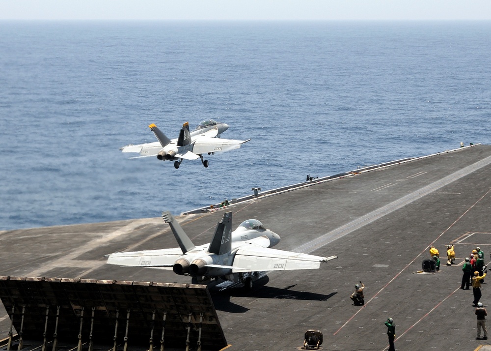 USS Dwight D. Eisenhower