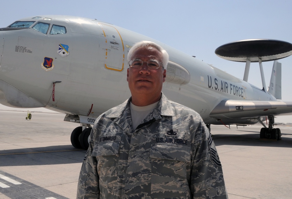 Tinker Chief Master Sergeant, Hyde Park Native, Returns From Southwest Asia Deployment After Leading AMU