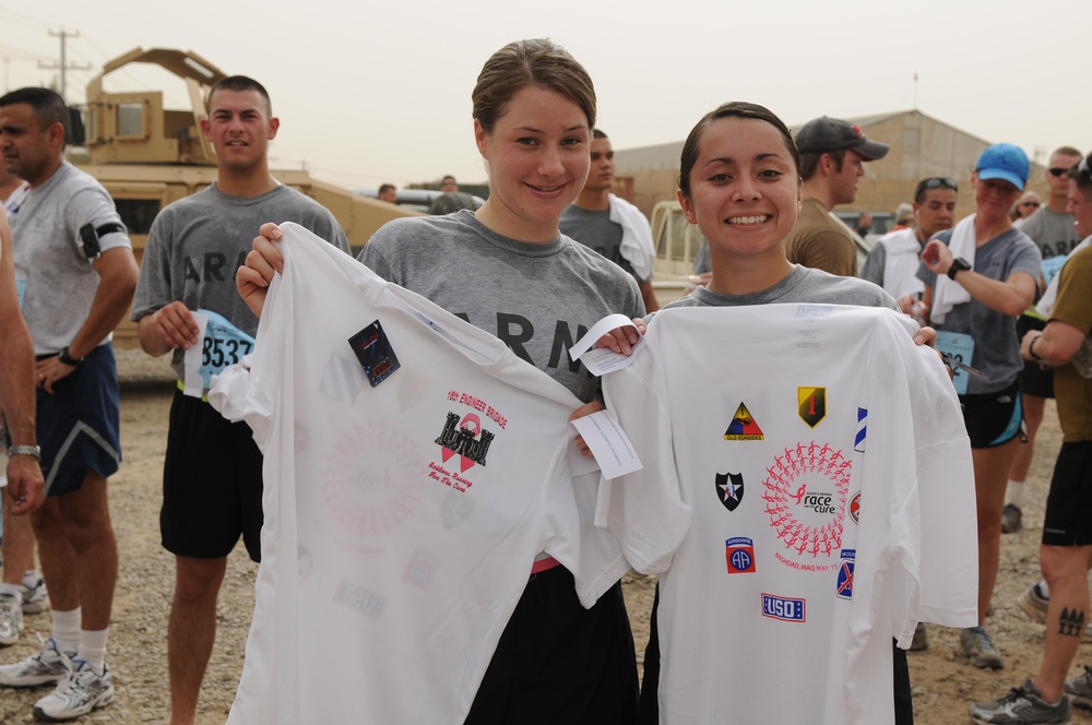 Soldiers run for the cure