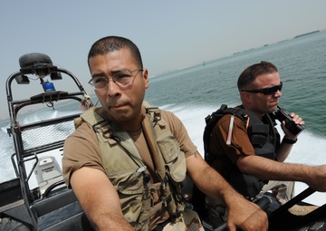 HPU operations along Bahraini Piers