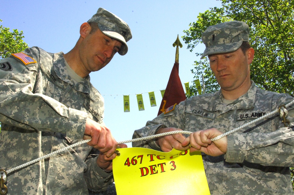 Evergreen State Soldiers Deploy to Kuwait