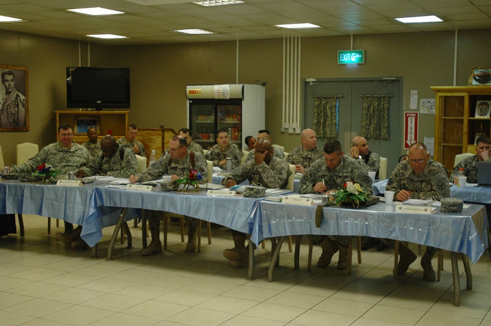 13th ESC conducts commander's conference at JBB