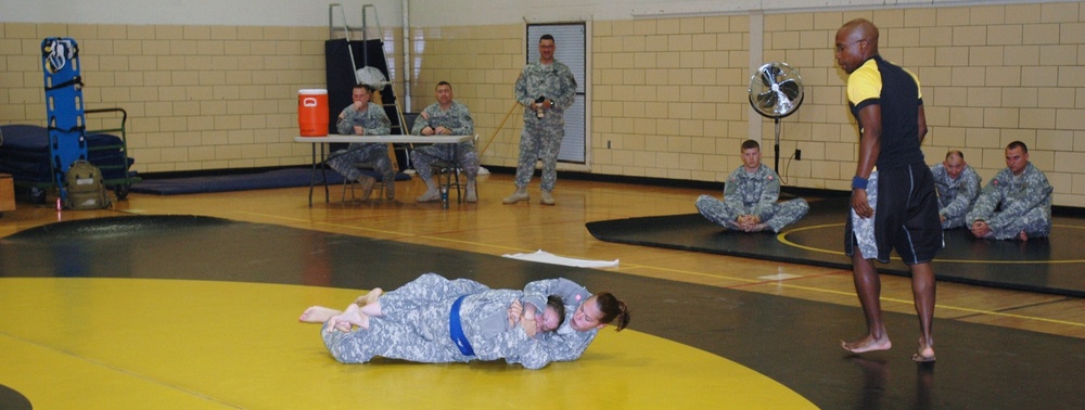 Female Soldiers win top spots, move forward in Army competition