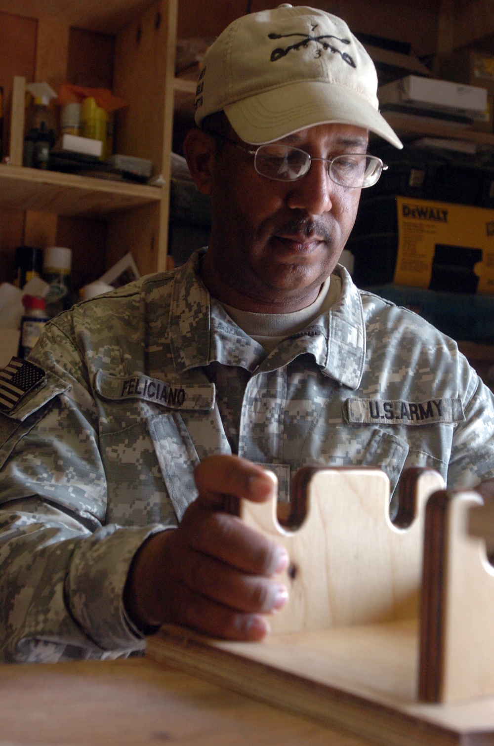 Sawdust Soldier creates functional art for 3/7th Cavalry