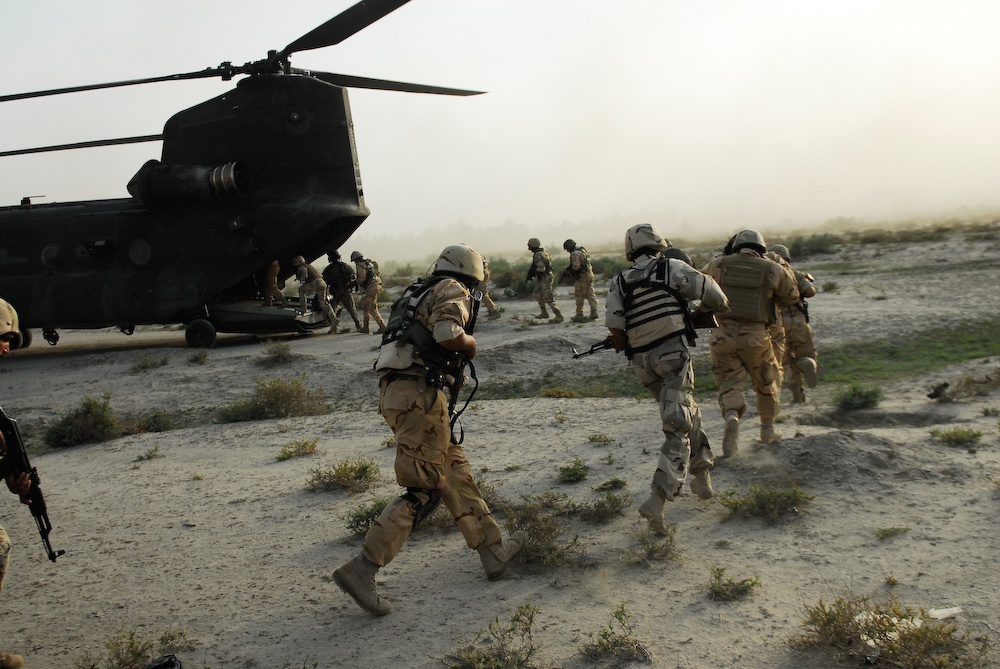 US, IA Air Assault Mission Brings Safety to Basrah
