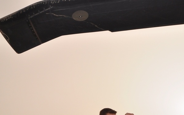 Crew Chiefs 'Paint Pictures' for Pilots