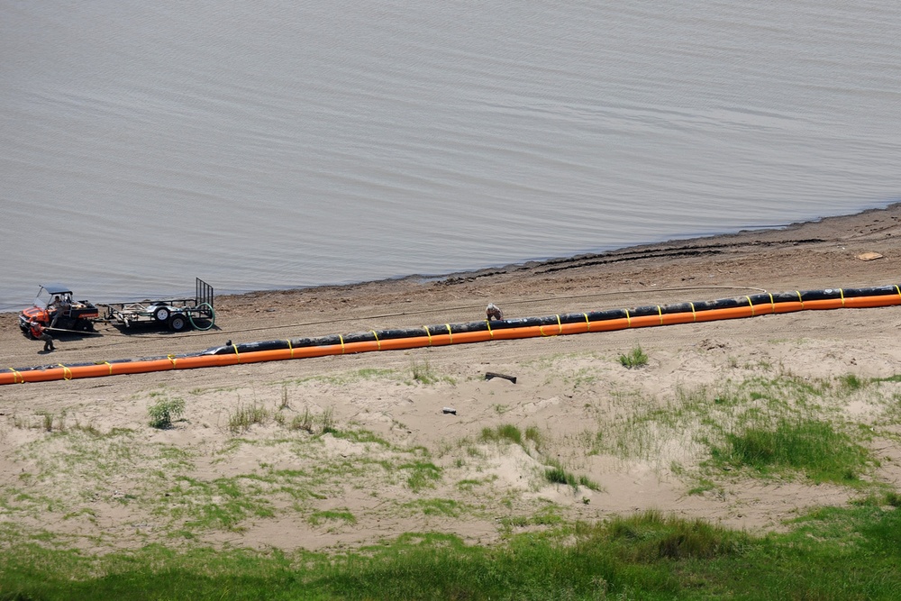 Oil barrier