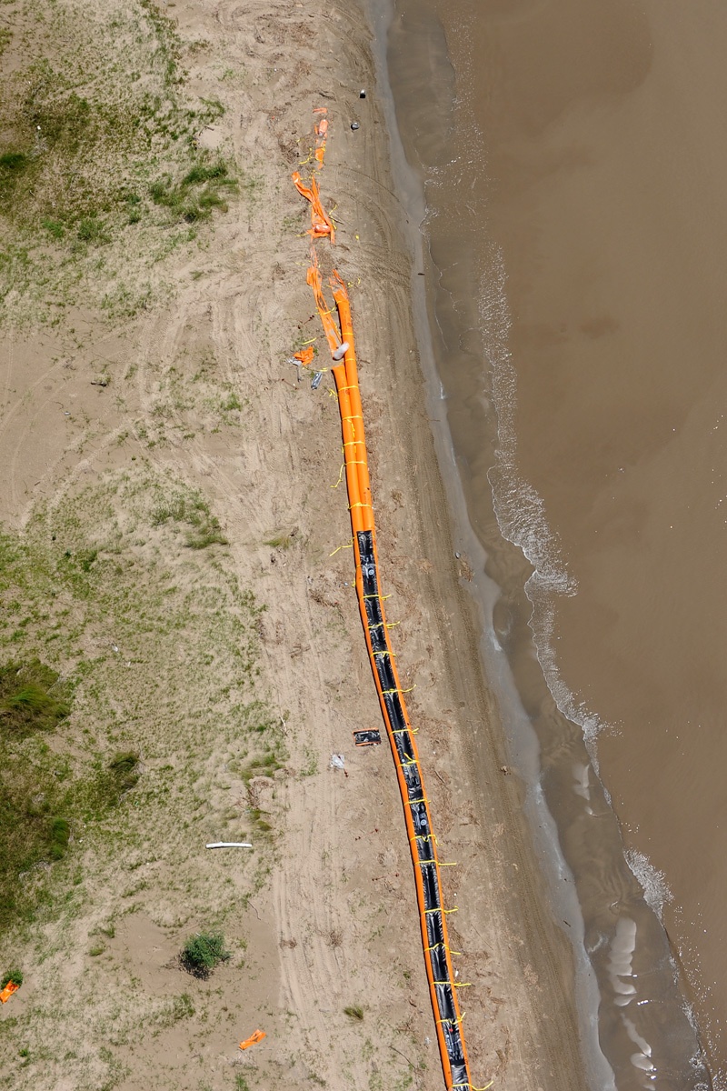 Oil barrier