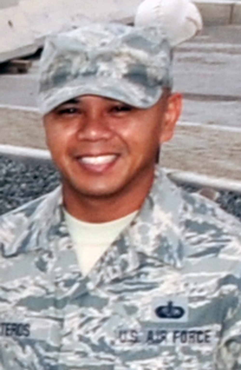 Hawaii Guard Technical Sergeant, Pearl City Native, Leads MWR Support for Southwest Asia Wing