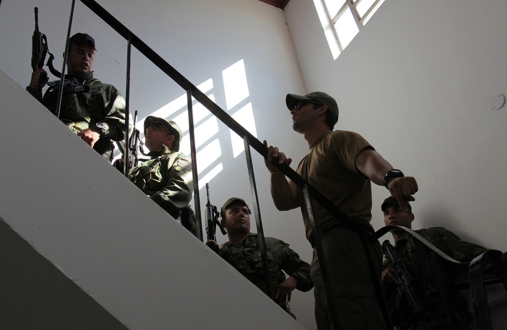 Naval Special Warfare troops train with elite Brazilian Unit during Joint training