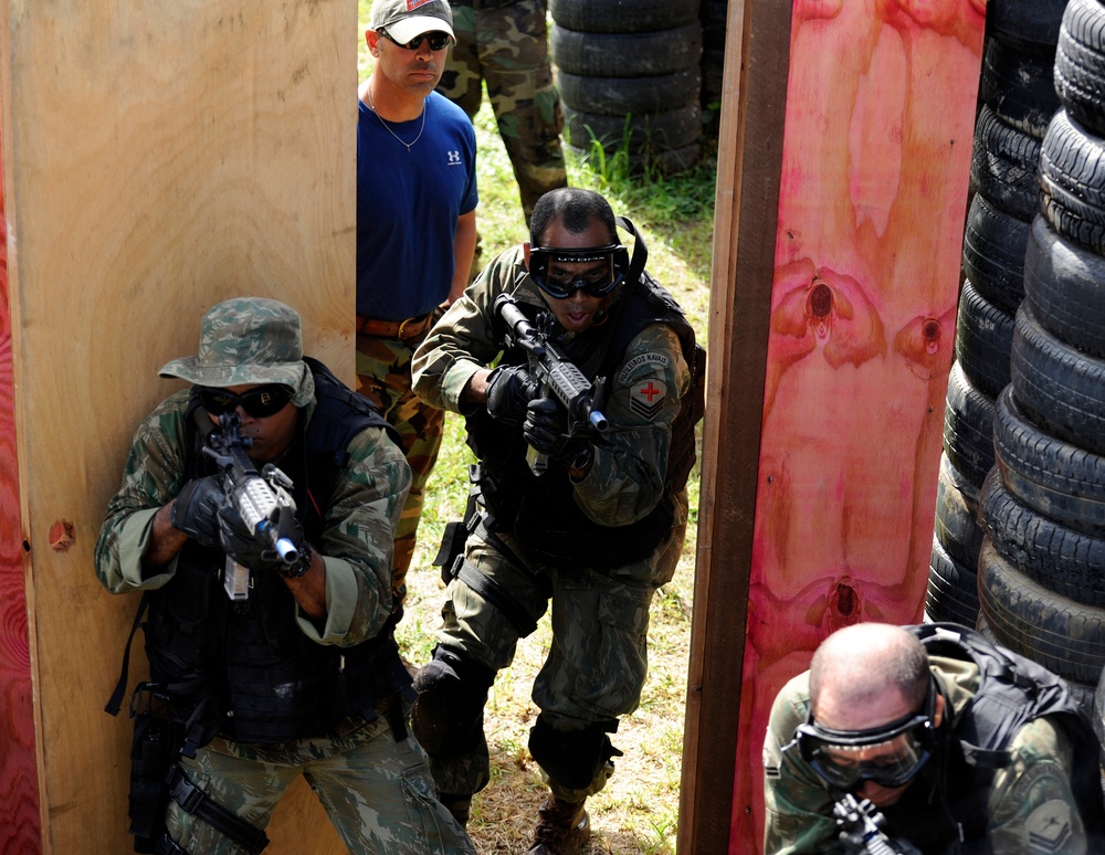 Naval Special Warfare Troops Train With Elite Brazilian Unit During Joint Training