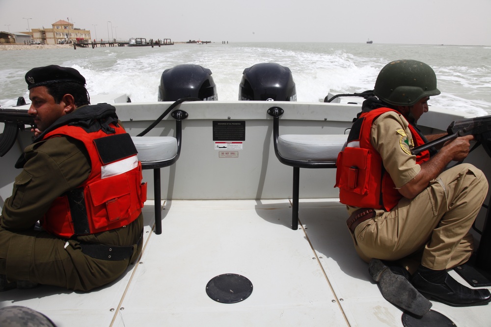 Umm Qsar border patrol