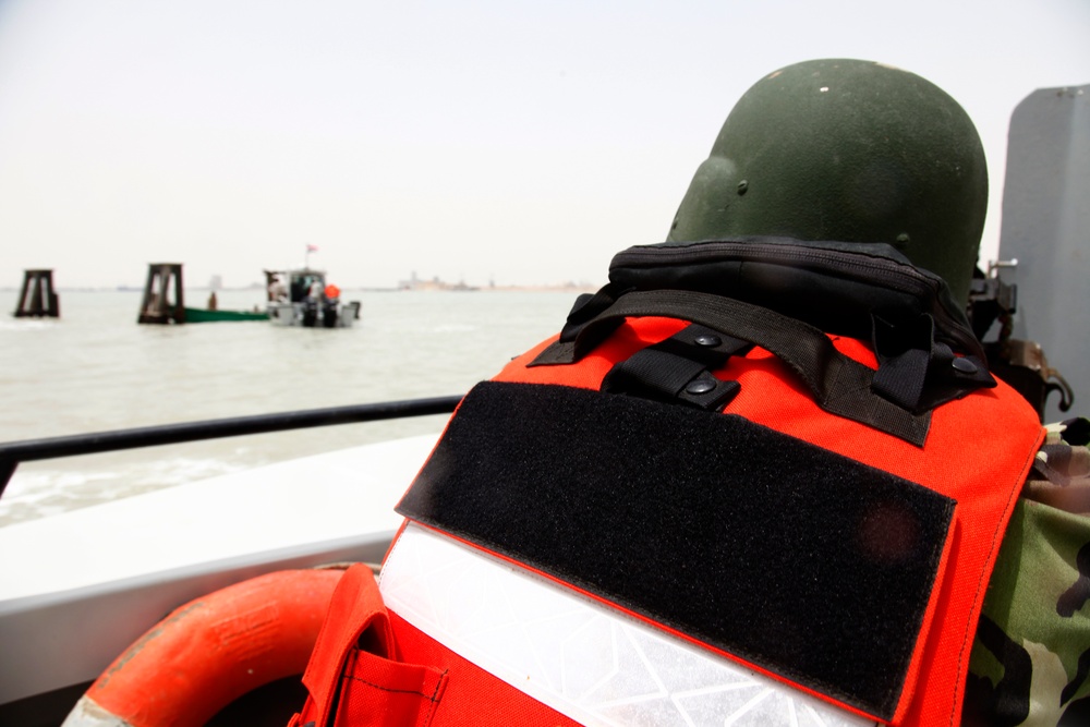 Umm Qsar border patrol