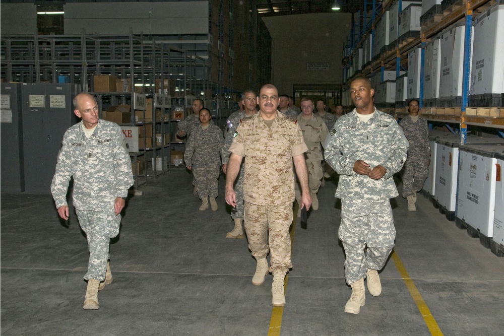 Gen. Khaled Al-Sader Visits Camp Arifjan