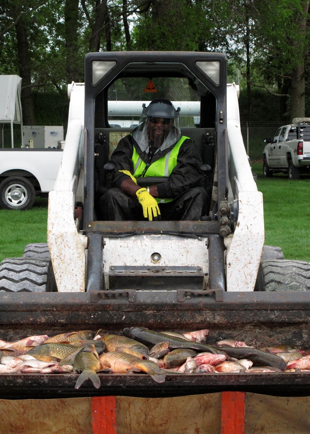Electro-fishing to Battle Asian Carp