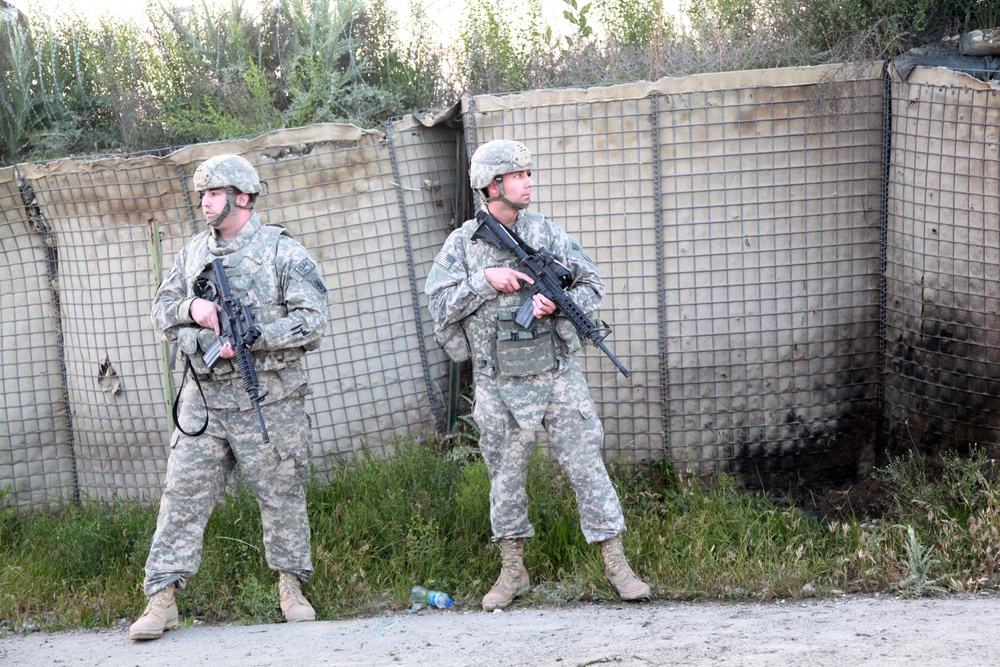 Bagram Repels Insurgent Attack