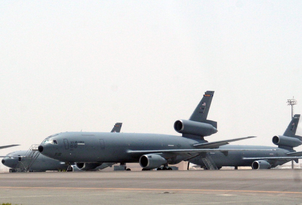 Air Refueling Giant -- KC-10s and Airmen Who Support Them Fly Combat Missions in Southwest Asia