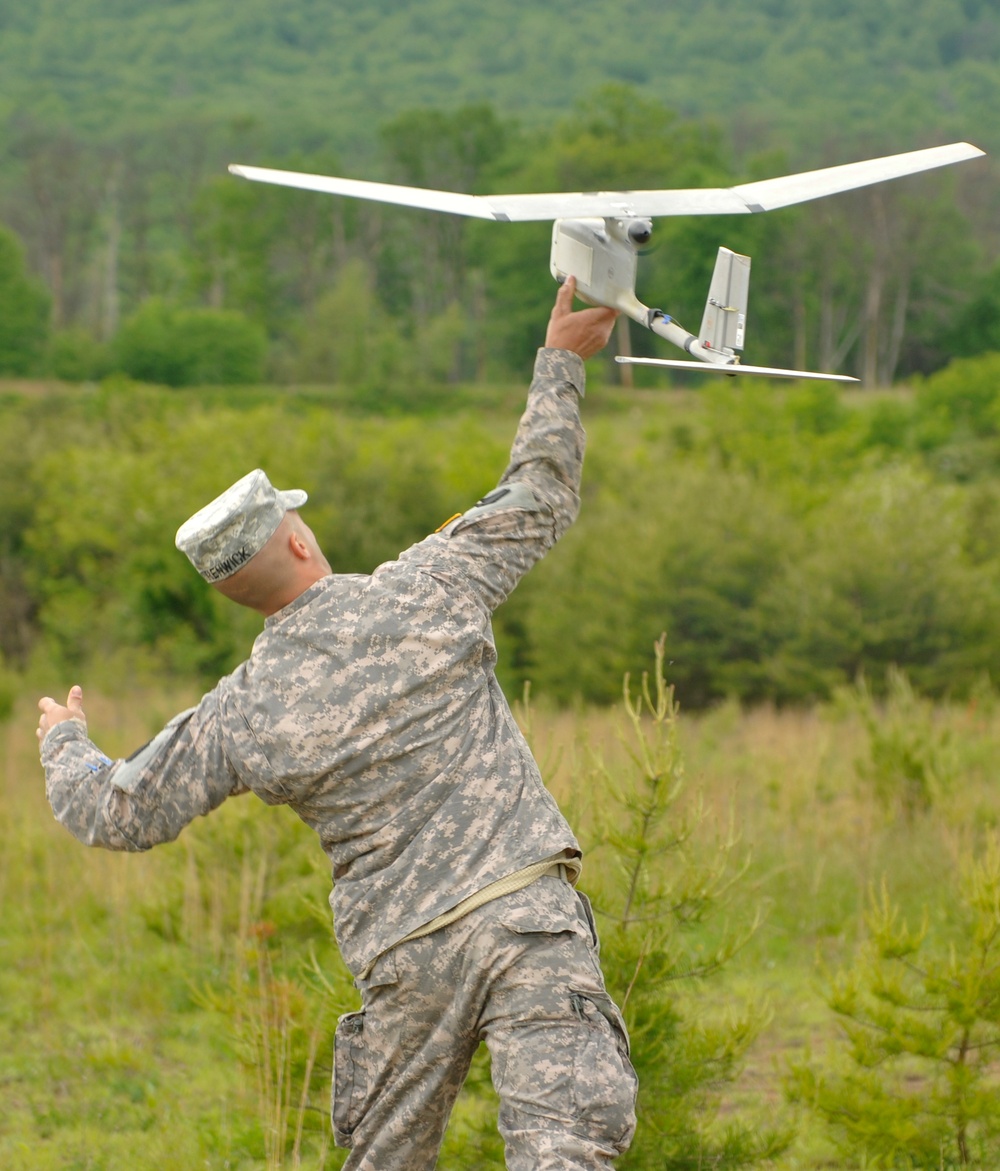 Guardsmen Become UAV Pilots